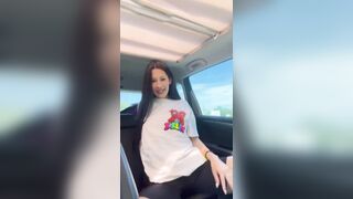 Extremely Sexy Teens Strips And Masturbates In The Backseat