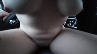 She Rides Her Boyfriend While The Car Is On